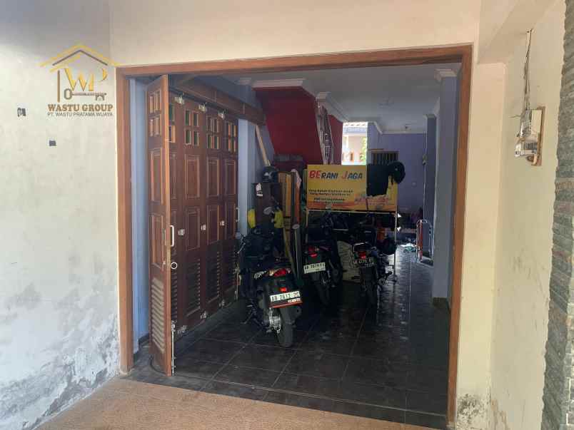 dijual rumah wedomartani ngemplak