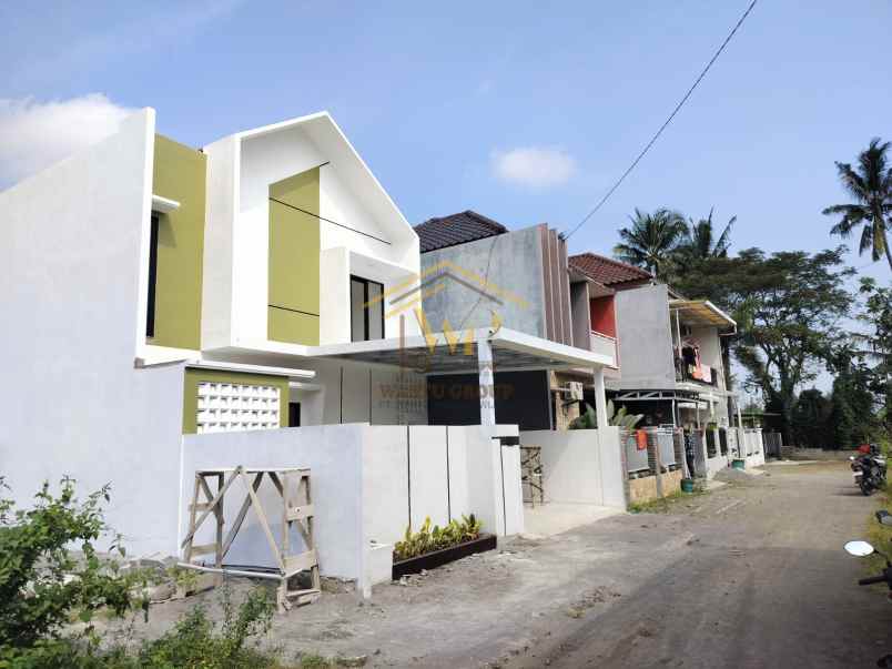 dijual rumah wedomartani ngemplak