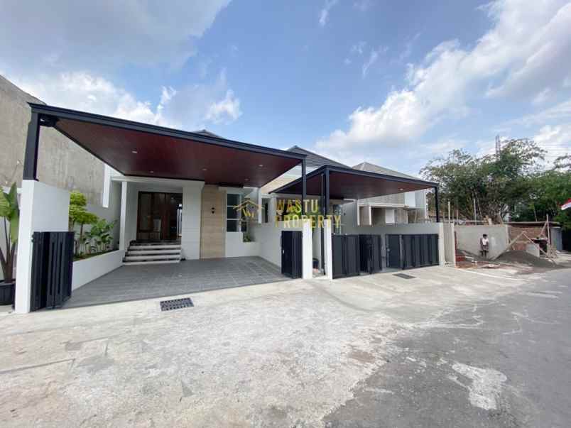 dijual rumah wedomartani ngemplak