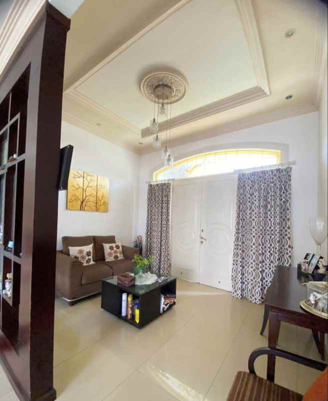 dijual rumah wisata bukit mas