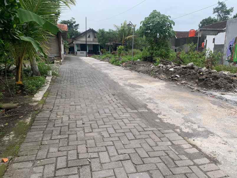 dijual tanah jalan kaliurang gentan