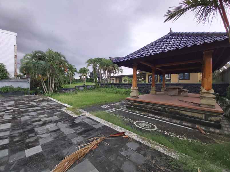 dijual tanah jalan pantai kedungu