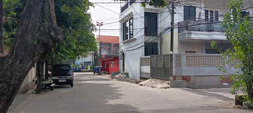 dijual tanah jalan perdatam