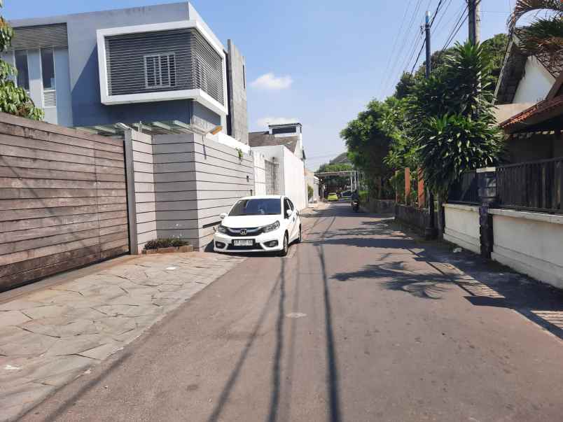 dijual tanah jl damai