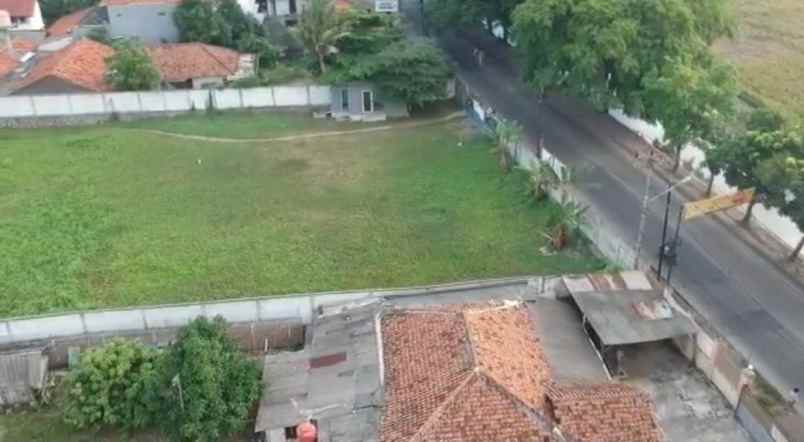 dijual tanah jl raya kampung melayu
