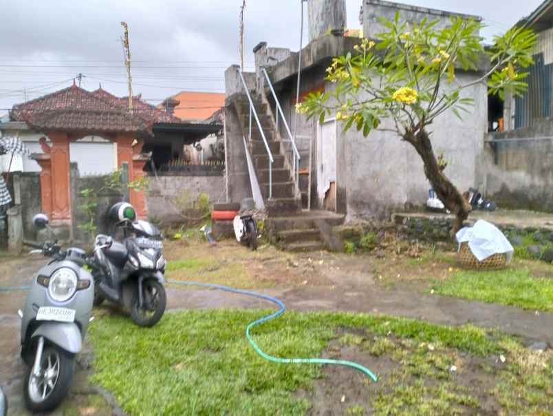 dijual tanah lokasi jalan gunung gede