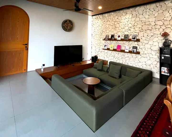 dijual villa cibeunying dago bandung