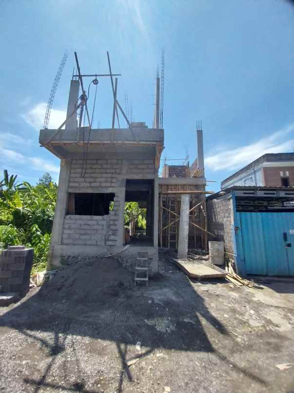 dijual villa jalan canggu kuta badung bali