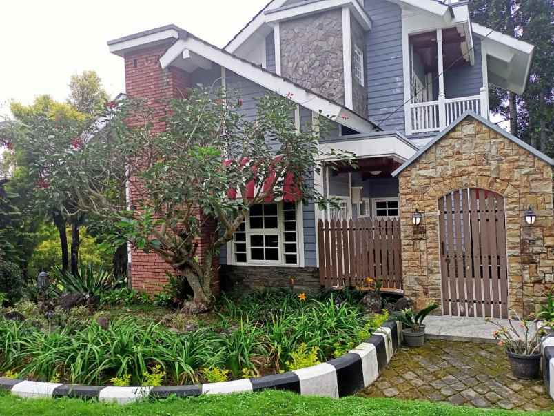 dijual villa jl cidahu sukabumi