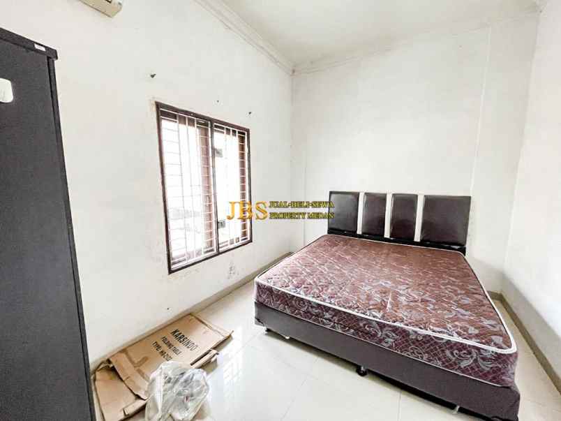 dijual villa komplek cemara asri jalan