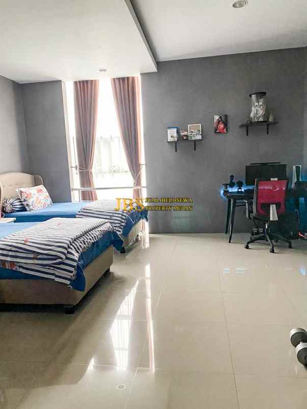 dijual villa komplek grand cemara asri