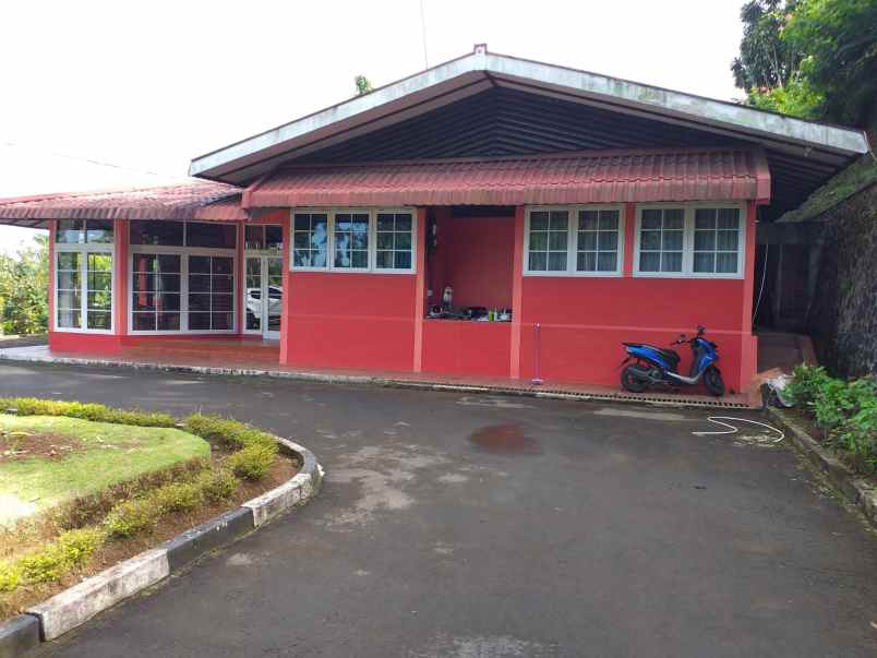 dijual villa rumah lokasi mega mwndung bogor