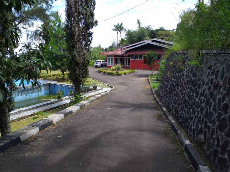 dijual villa rumah lokasi mega mwndung bogor