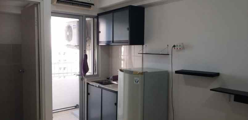 disewakan apartemen educity tower yale