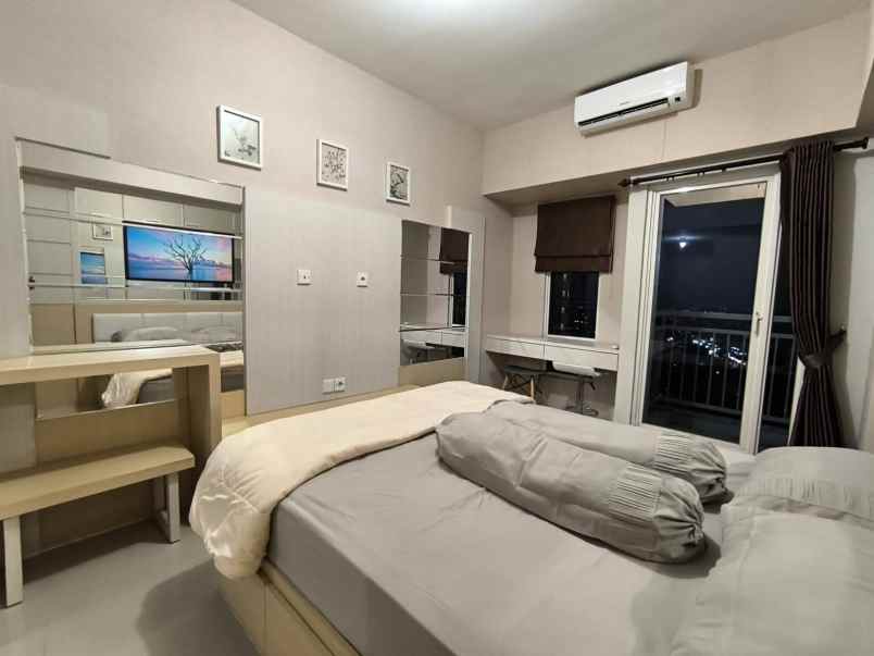 disewakan apartemen orchard lt 26 3br pakuwon mall
