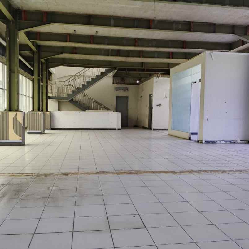disewakan gedung di mampang prapatan jakarta selatan