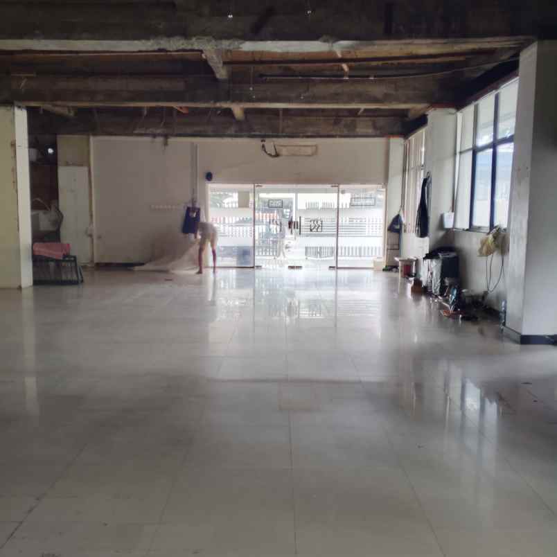 disewakan gedung di mampang prapatan jakarta selatan