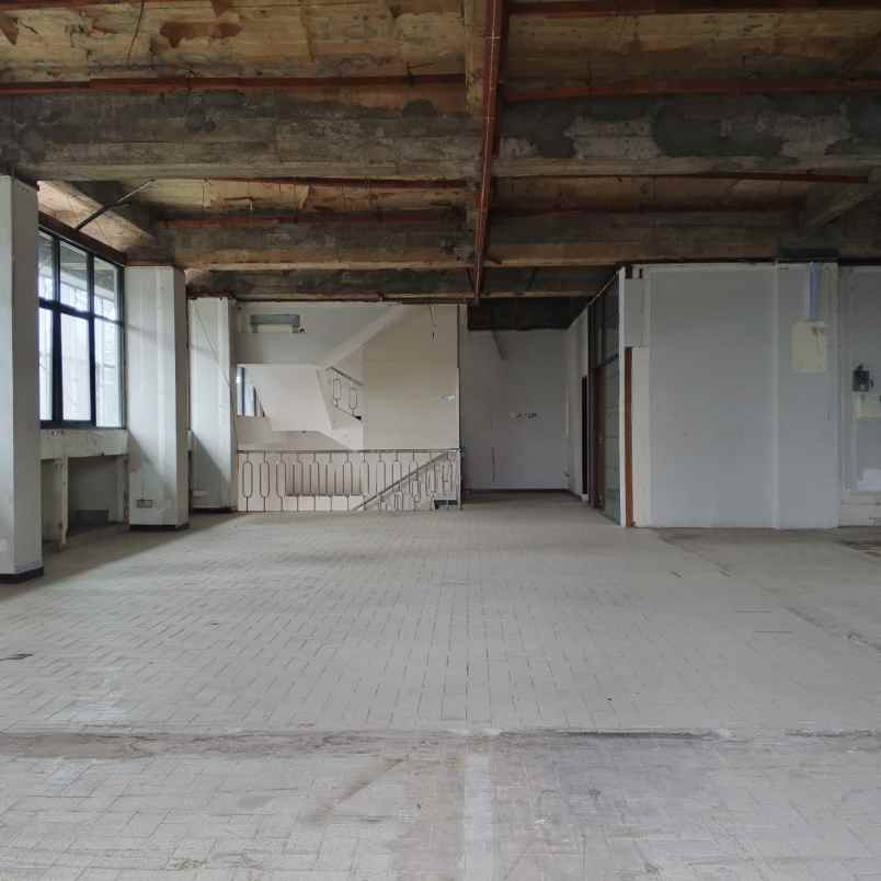 disewakan gedung di mampang prapatan jakarta selatan