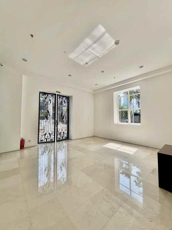 disewakan ruko gudang kantor jl raya basuki rahmat