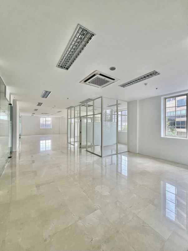 disewakan ruko gudang kantor jl raya basuki rahmat