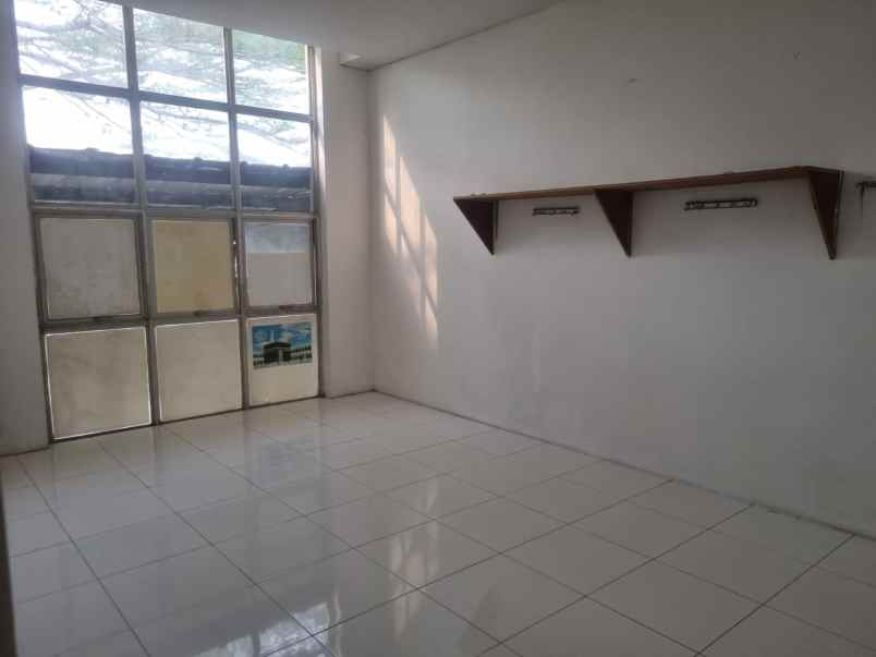 disewakan ruko gudang kantor taman tekno bsd