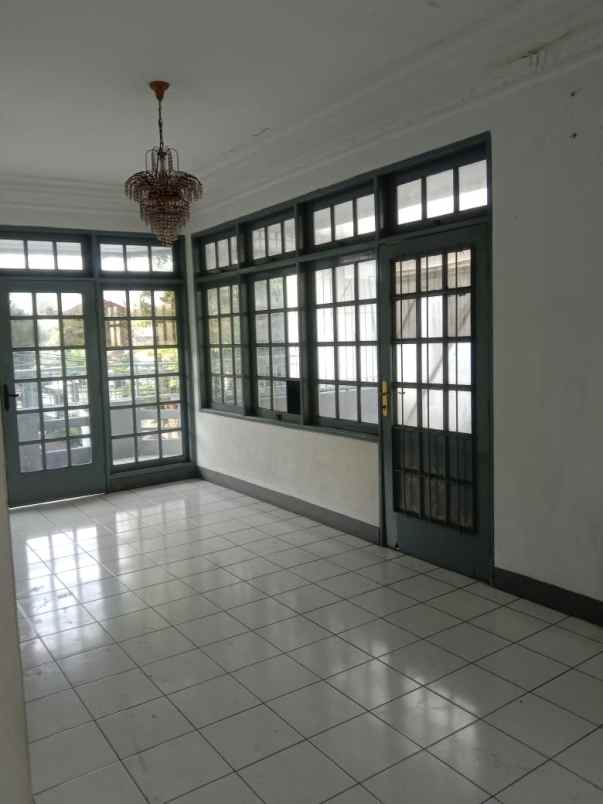 disewakan rumah bintaro