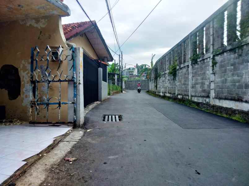 disewakan rumah cisitu indah sayap dago