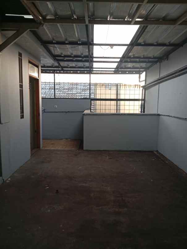 disewakan rumah sarijadi bandung