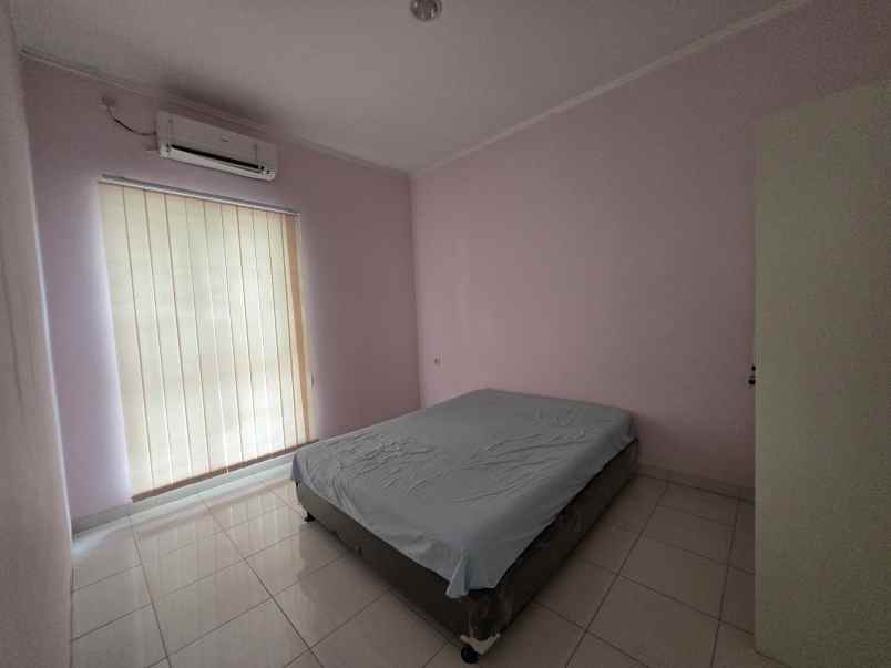 disewakan rumah suvarna sutera cluster bayu