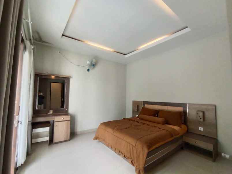 disewakan villa alamat jalan cisarua km 80