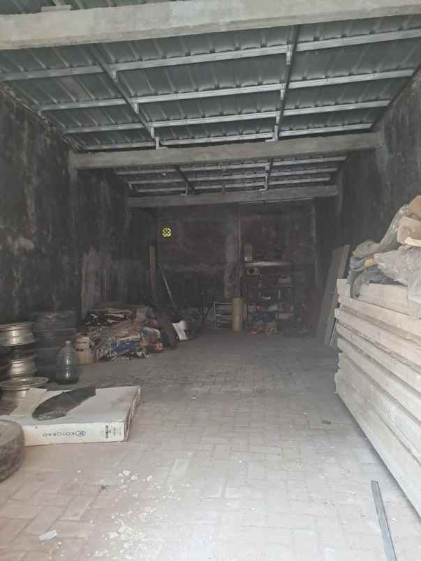 gudang hit tanah mulyosari baru