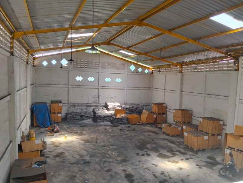 gudang raya tropodo dekat juanda gedangan aloha dnd