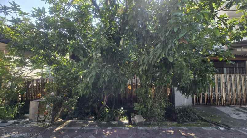 hitung tanah rumah mulyosari utara strategis