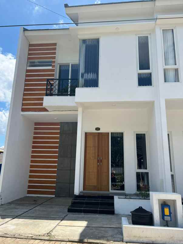 hunian modern shm 2 lantai area kota malang