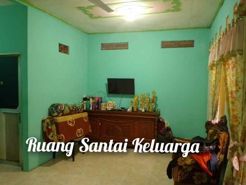 jual rumah 11 2 lantai siap huni