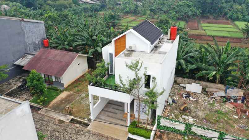 jual rumah di jatiasih 2 lantai dp hanya 50 persen