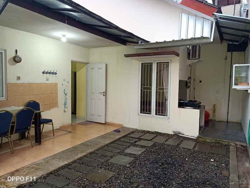 jual rumah di semarang barat siap huni full furnished