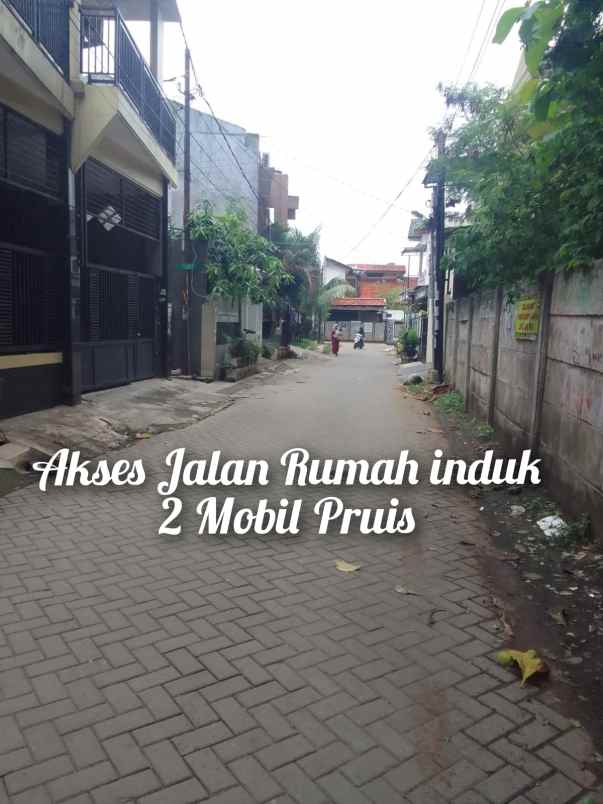 jual rumah induk 4 kontrakan