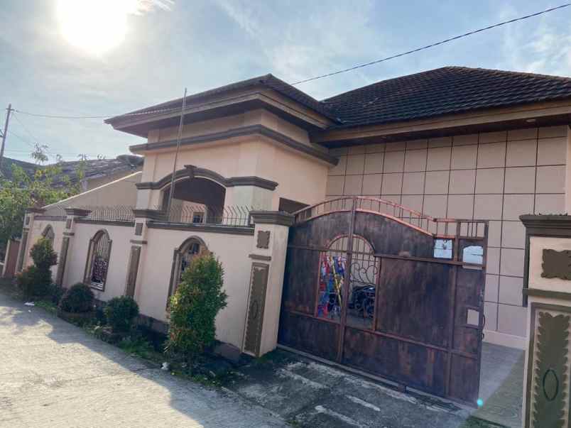 jual rumah mewah dekat bandara makassar