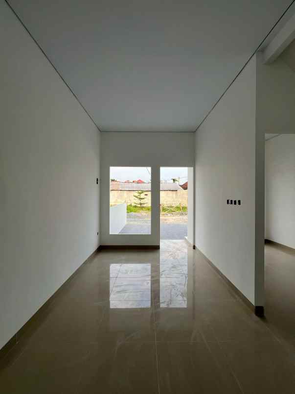 jual rumah rooftop di cipedak jagakarsa