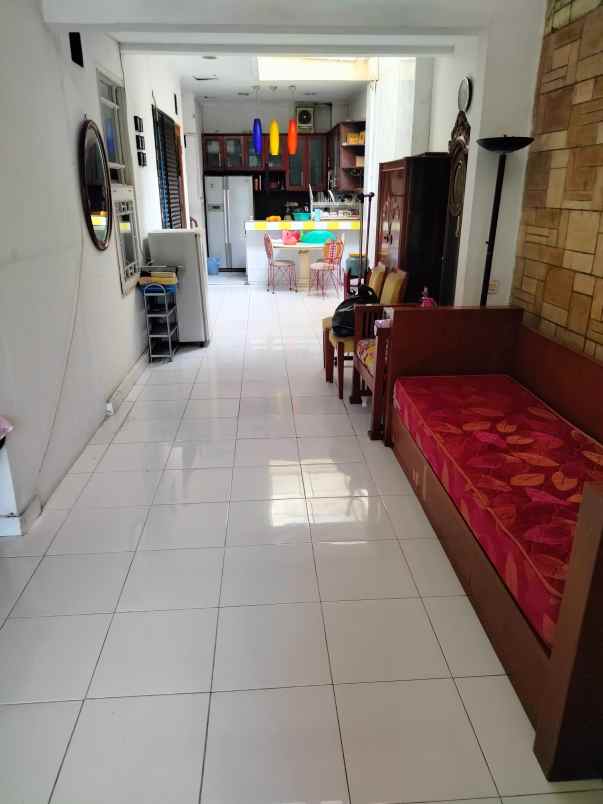 jual rumah taman lippo karawaci tangerang