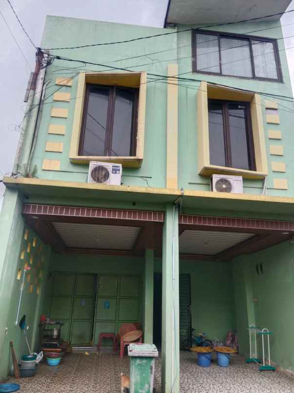 over kredit 160jt rumah 3 lantai di cilodong depok