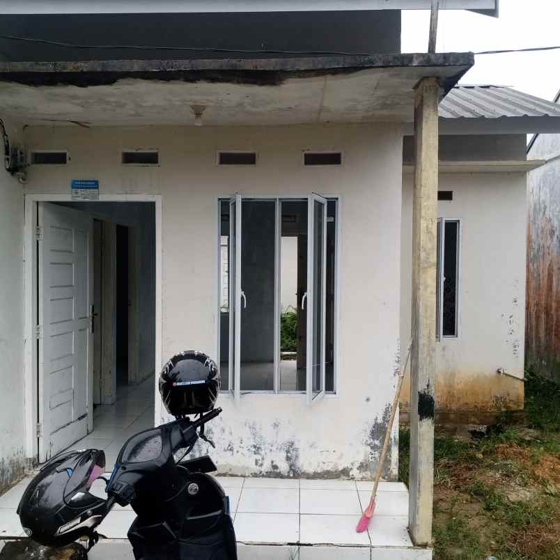 over kredit rumah jl pesantren hanya 41 juta