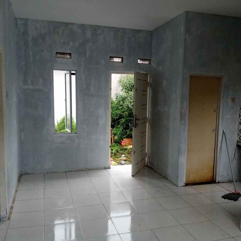 over kredit rumah jl pesantren hanya 41 juta