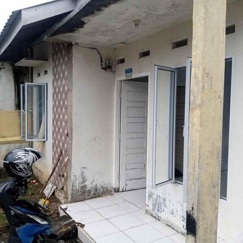over kredit rumah jl pesantren hanya 41 juta