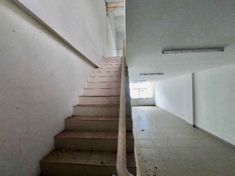 ruko komersil di bsb balikpapan