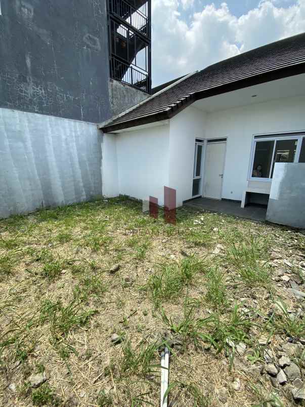 rumah 1 lantai siap huni dekat tol buah batu bandung