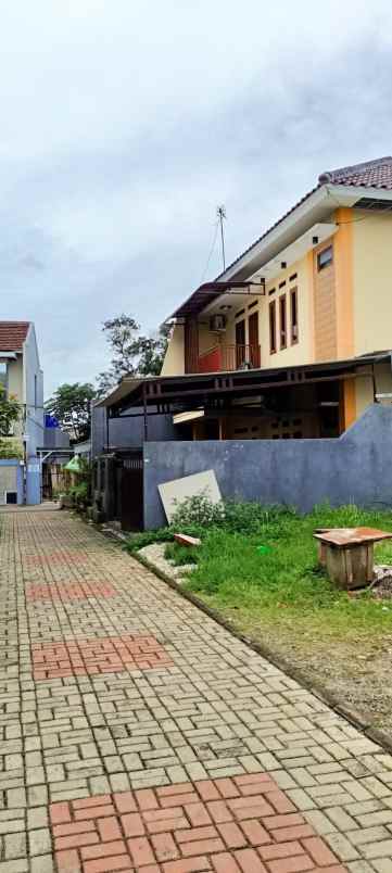 rumah 2 lantai dekat rs permata ibu beji kota depok