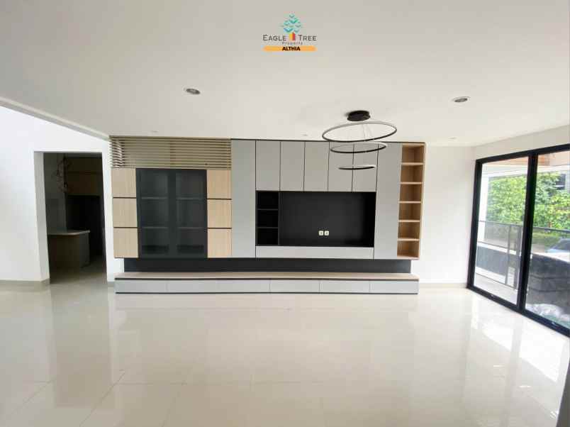 rumah 2 lantai dengan private pool di bintaro sektor 9