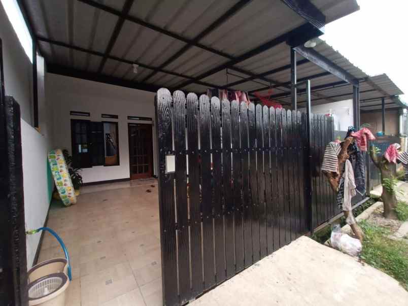 rumah 2 lantai di graha rancamanyar